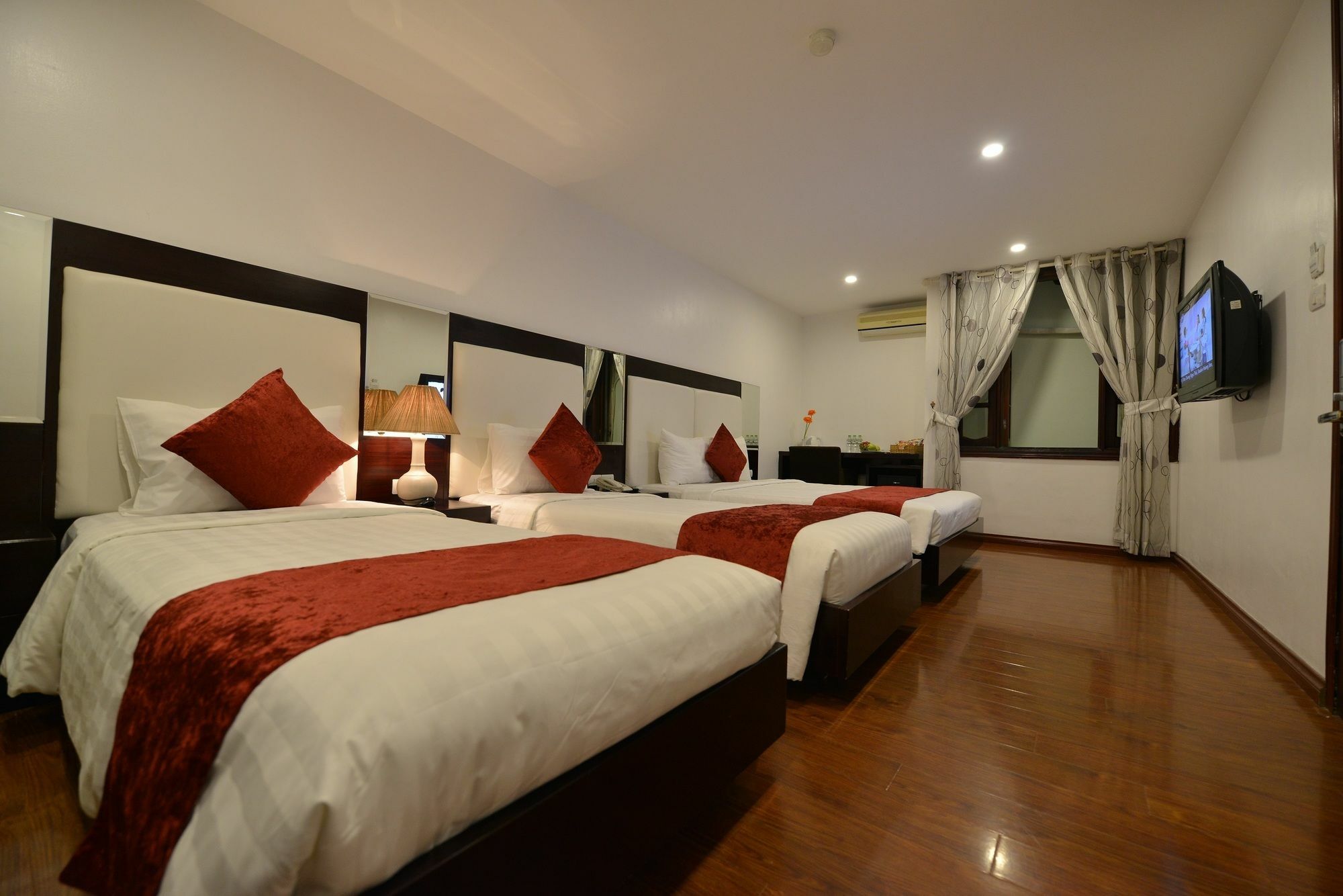 Hanoi Amorita Boutique Hotel & Travel מראה חיצוני תמונה
